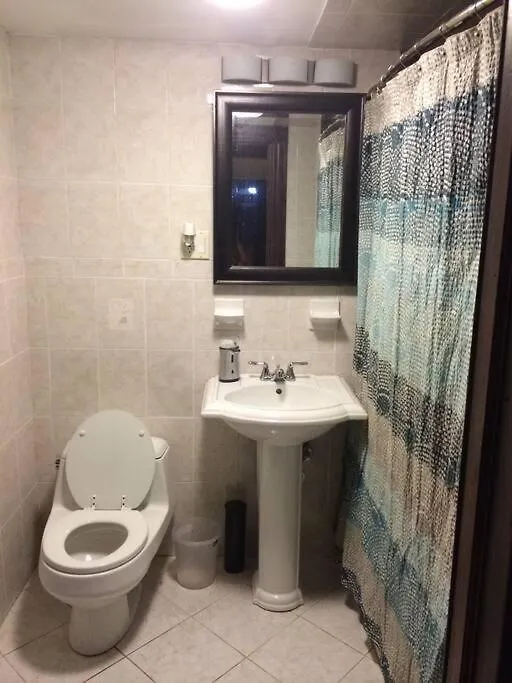 Garden Apartment With Private Entry Nowy Jork Stany Zjednoczone Ameryki